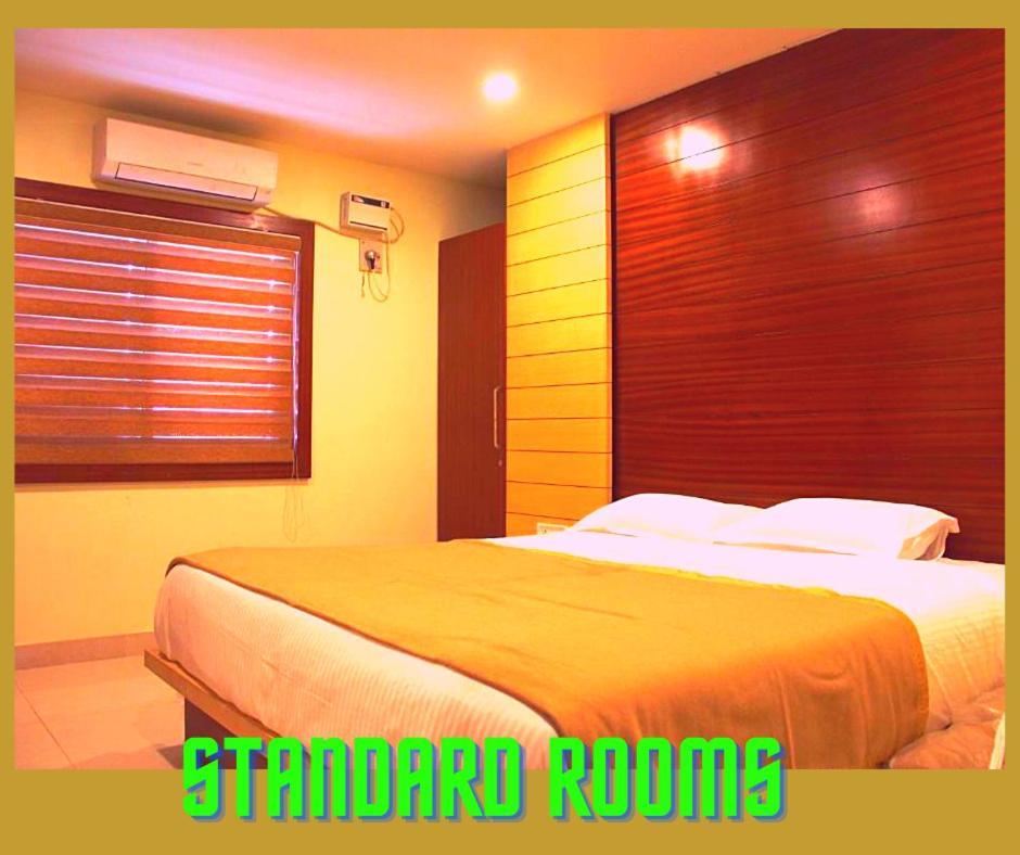Hotel Milan Manor Port Blair Buitenkant foto
