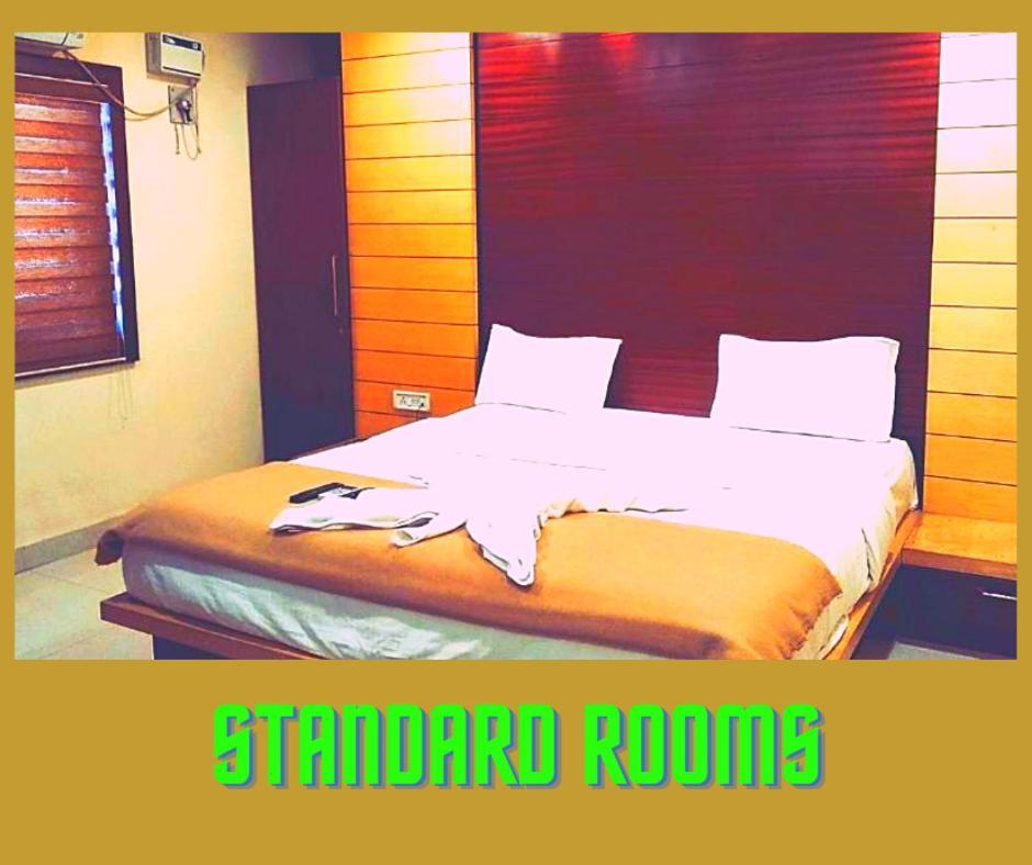 Hotel Milan Manor Port Blair Buitenkant foto