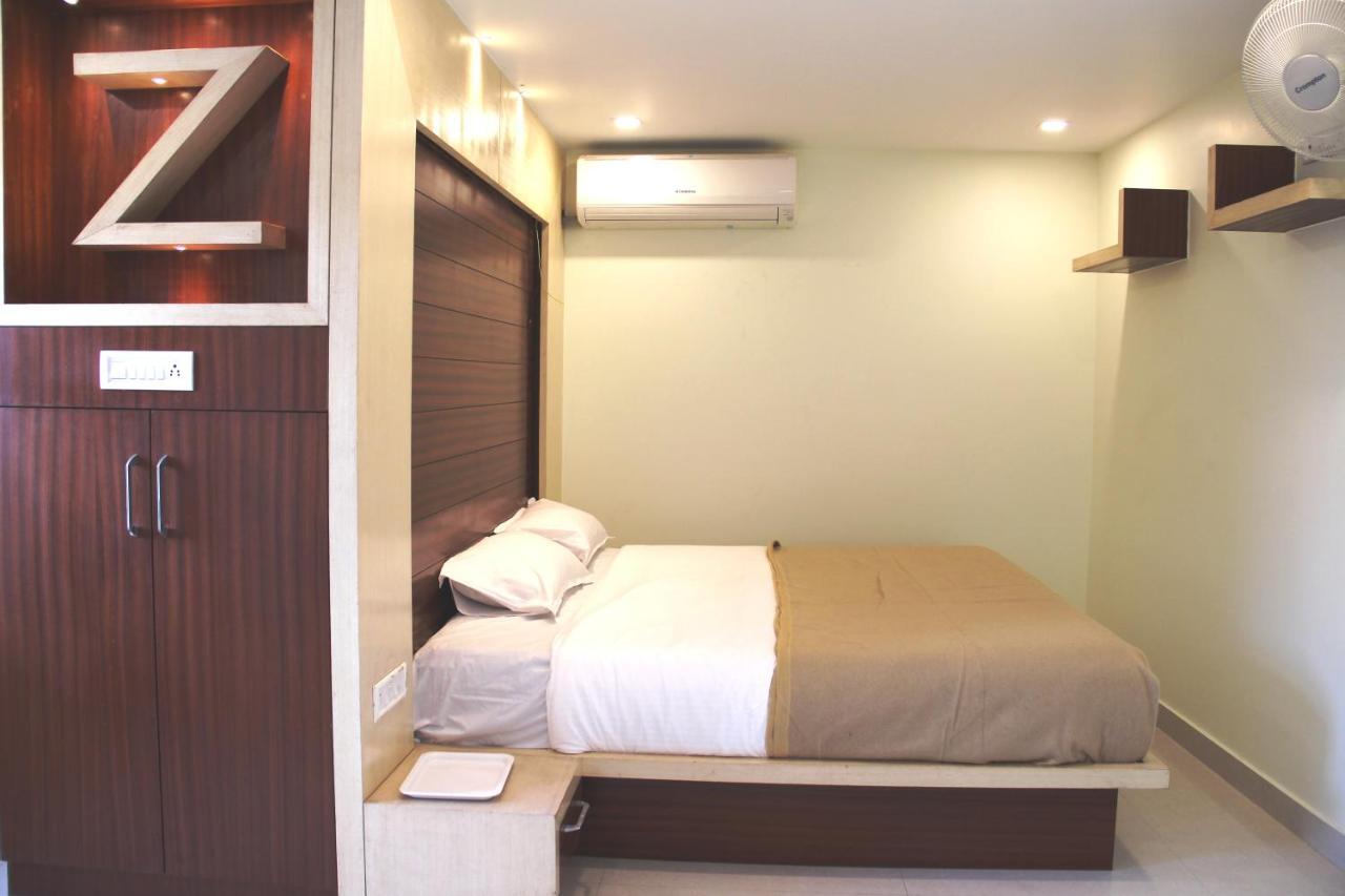 Hotel Milan Manor Port Blair Buitenkant foto