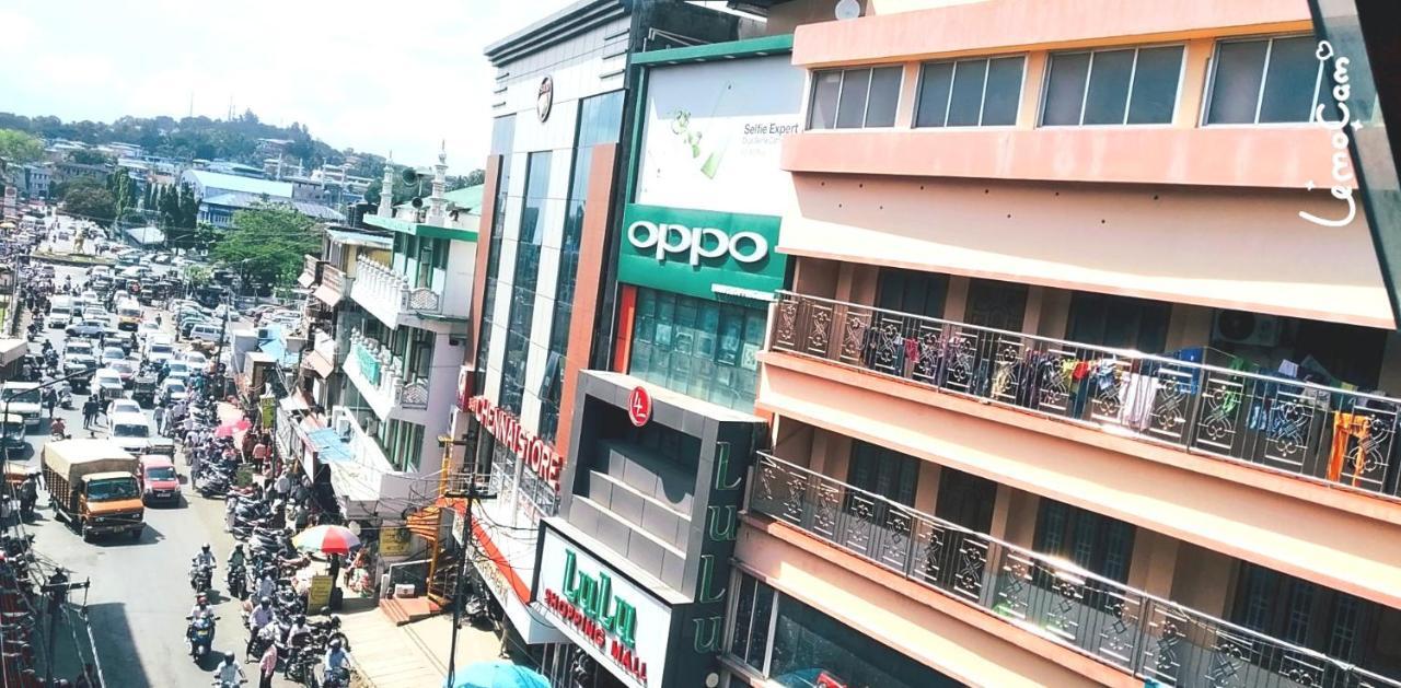 Hotel Milan Manor Port Blair Buitenkant foto